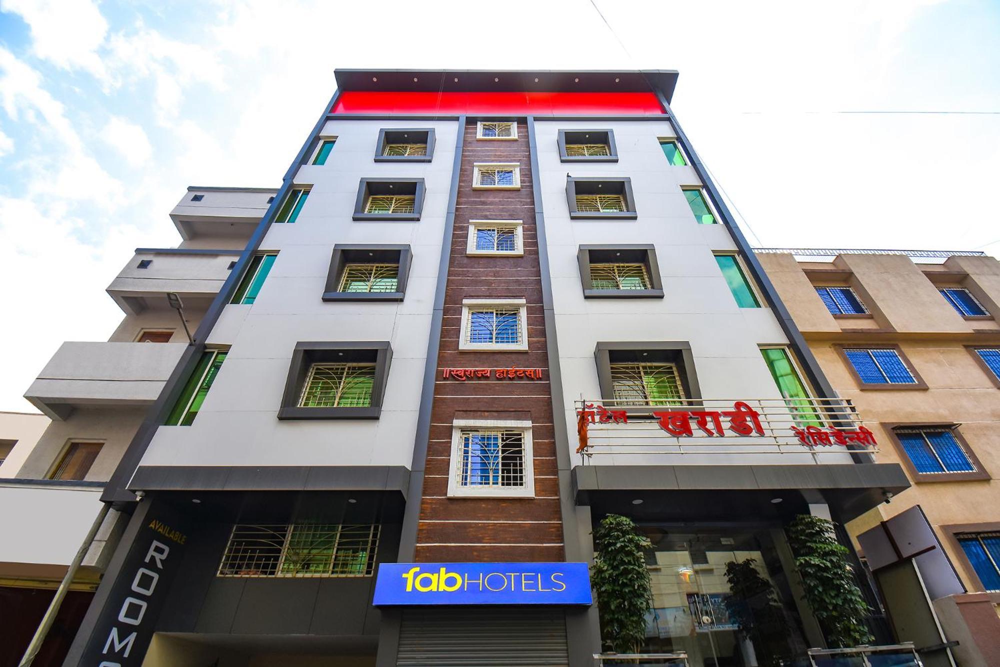 Fabhotel Prime Kharadi Residency - Nr Lohgaon ปูเน่ ภายนอก รูปภาพ